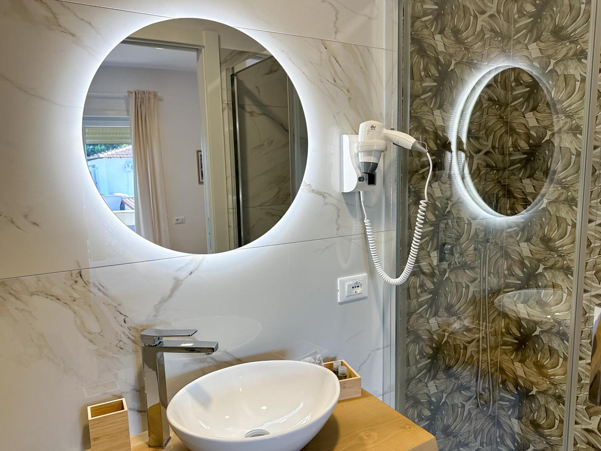 Isola 163 Guest House Fiumicino Luaran gambar